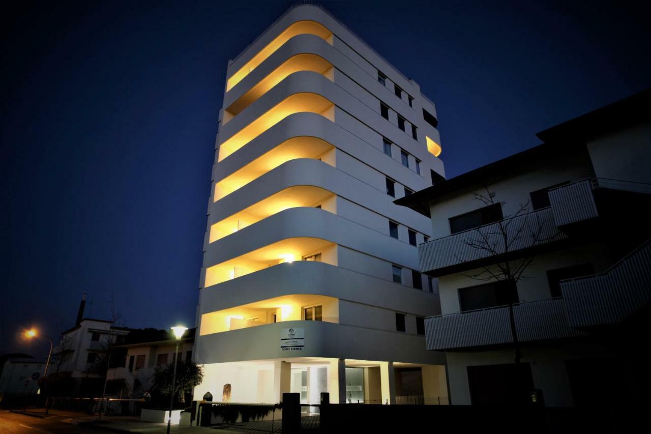 Appartamenti Torre Bianca Lignano Sabbiadoro Dış mekan fotoğraf